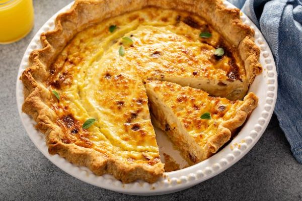 Quiche Lorraine wird mit einfachen Zutaten zubereitet