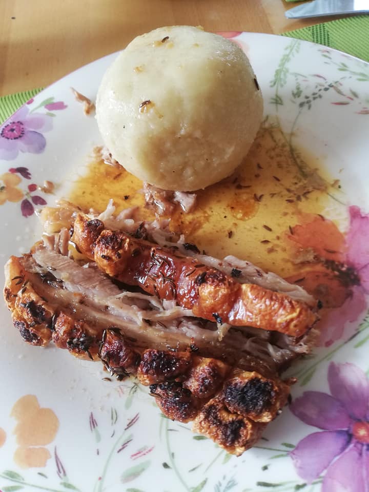 Kümmelbraten mit Kartoffelknödel - Omas 1 Euro Rezepte