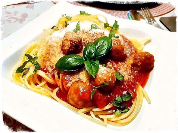 Spaghetti mit Fleischklößchen a la Susi und Strolch