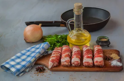 Cevapcici in Speckmantel Cevapcici in Speckmantel