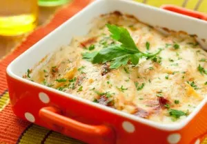 Kohlrabi Kartoffel Auflauf Kohlrabi und Kartoffel in einem herzhaften Auflauf gemacht