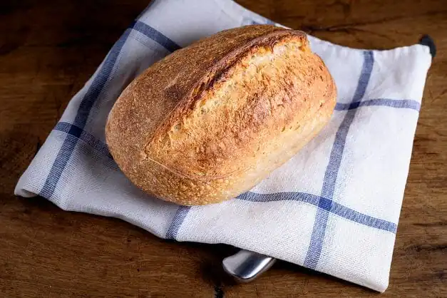 SAUERTEIG-BROT Sauerteig Brot