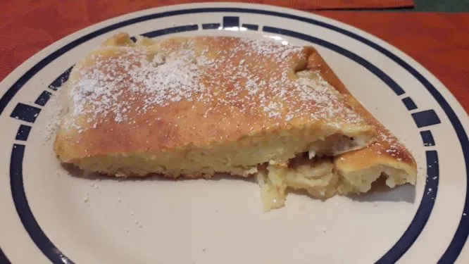 Bananenschmarrn Bananenschmarrn, der ganz flaumig und einfach zum Nachmachen ist.