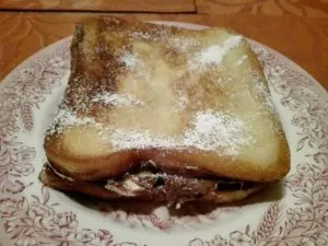 arme Ritter mit Bananen und Nutella diese Art von armer Ritter nennt man reiche Ritter