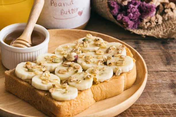 Erdnussbutter Toast mit Bananen Erdnussbutter Toast Mit Bananen