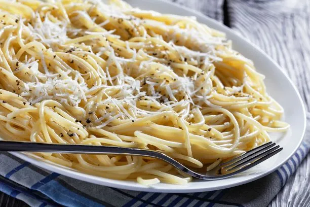 Spaghetti Cacio e Pepe Spaghetti Cacio E Pepe