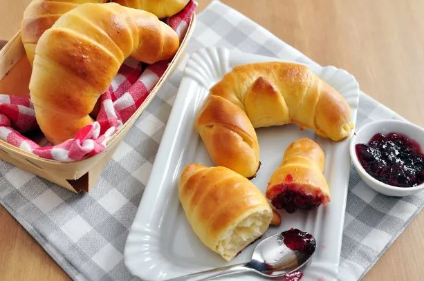 Croissants zum Frühstück Croissants Zum Frühstück