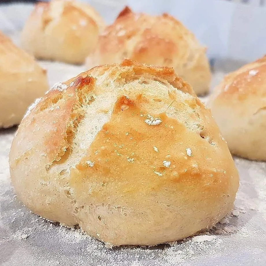 Übernacht Brötchen wer nicht in eine Bäckerei gehen will macht sich die Brötchen zu Hause selber