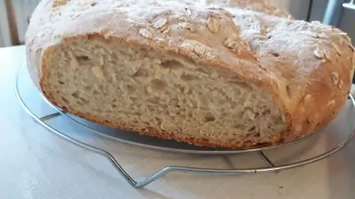 Dinkel Joghurt Brot Ines Palta hat heute Topf Brot gebacken, ein besonders flaumiges Dinkel Joghurt Brot