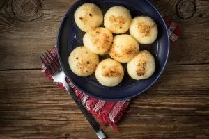 gefüllte Kartoffelknödel