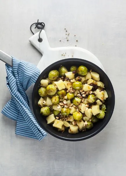 Rosenkohl Gnocchi Pfanne Ein wunderbares Wintergericht ist diese leckere Rosenkohl Gnocchi Pfanne