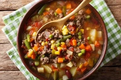 Hack Gemüse Suppe Es geht doch nichts über eine wärmende Suppe in kalten Zeiten