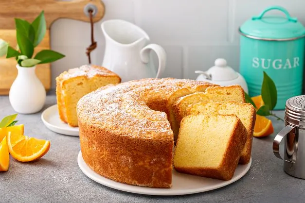 Vanille Gugelhupf Nicht so kalorienreich wie die meisten Kuchen. Nur 285 kcal / 100g