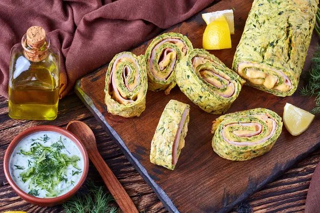 Gefüllte Zucchinirolle Gefuellte Zucchinirolle