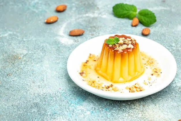 Creme Caramel Dessert Das Creme Caramel Dessert ist ein Klassiker aus Italien