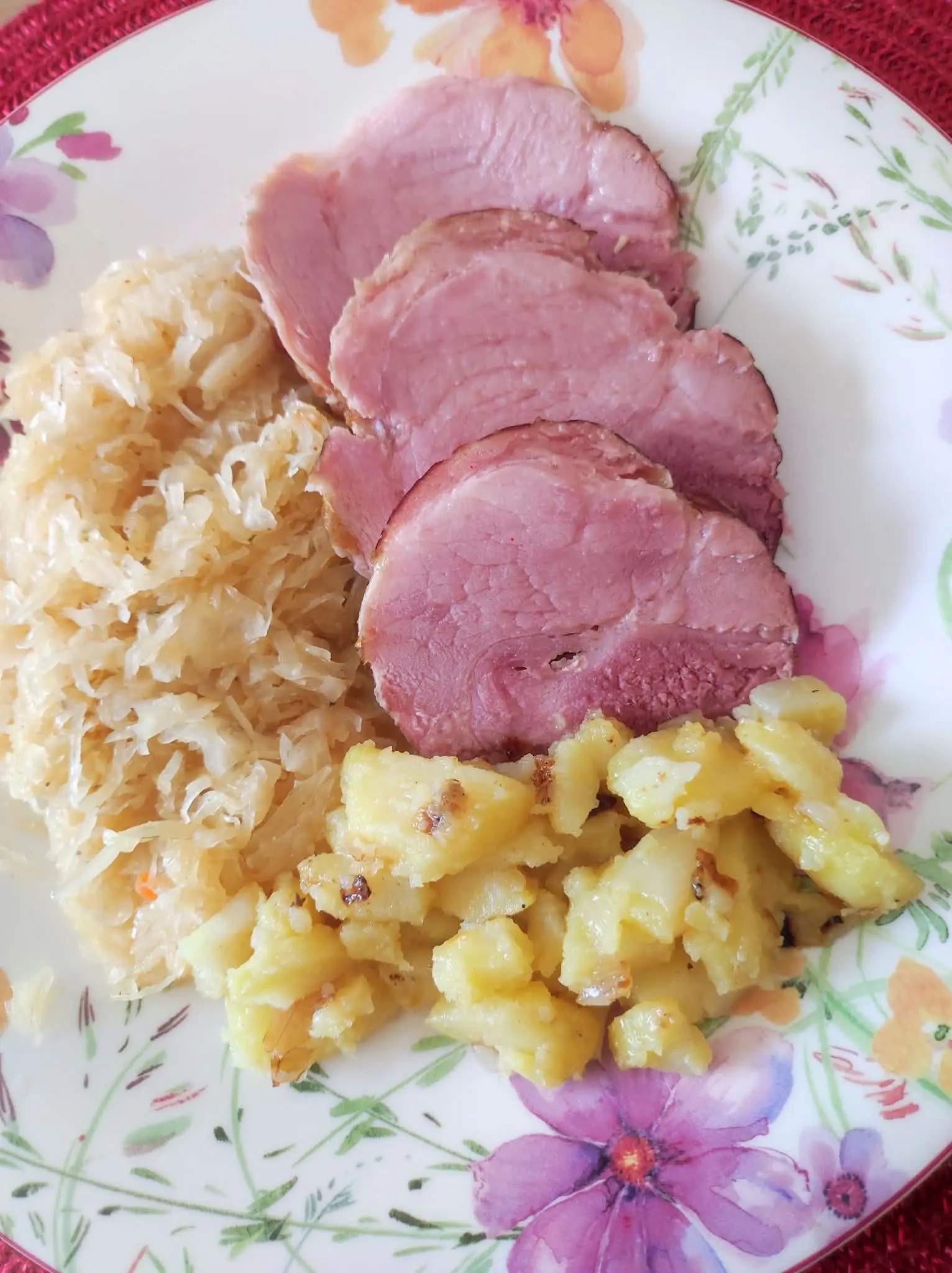 Selchroller Mit Sauerkraut