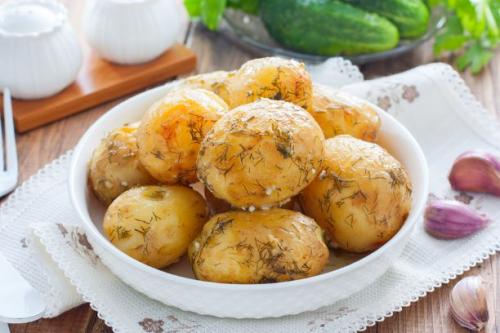 Ofenkartoffeln mit Dill